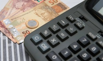 Alimentação