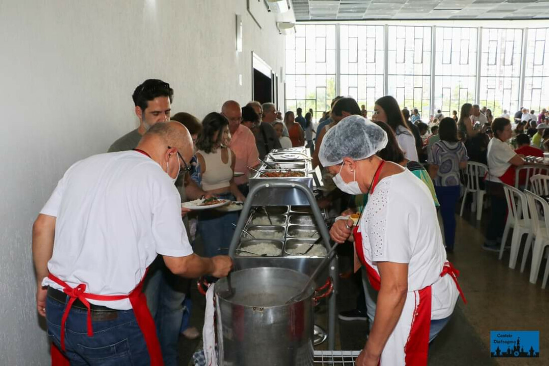 Festa do Divino prepara almoço especial para arrecadar fundos 