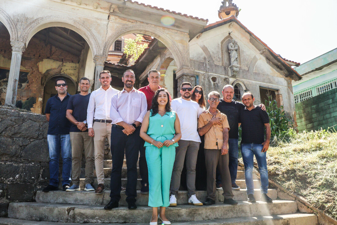 Ferraz autoriza início das obras de reforma no Castelo Zenker