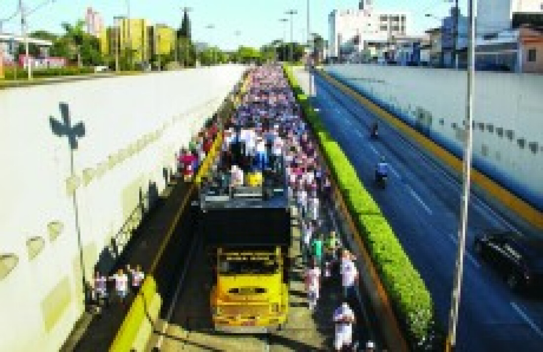 13º Marcha para Jesus toma as ruas de Mogi
