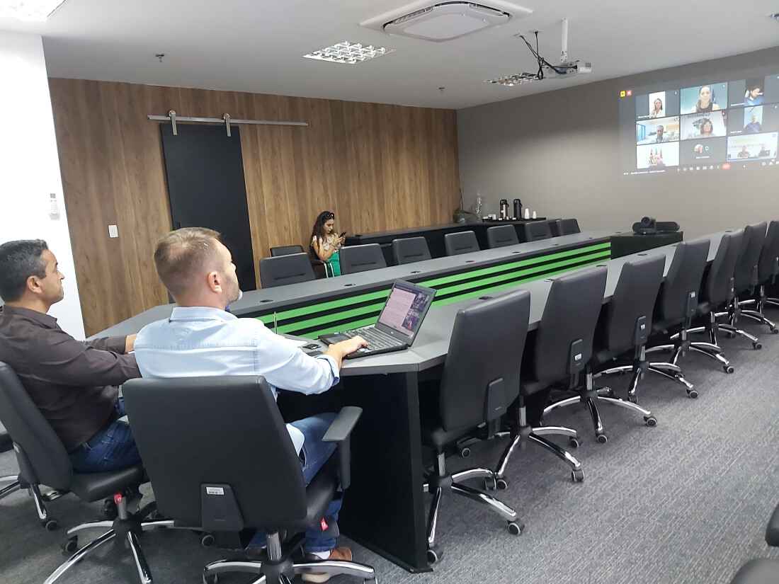 Consórcios de municípios se unem contra perdas na Educação