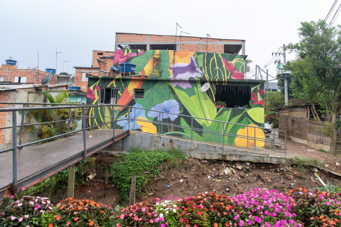 EDP inaugura usina solar social que beneficiará 200 famílias em Ferraz 