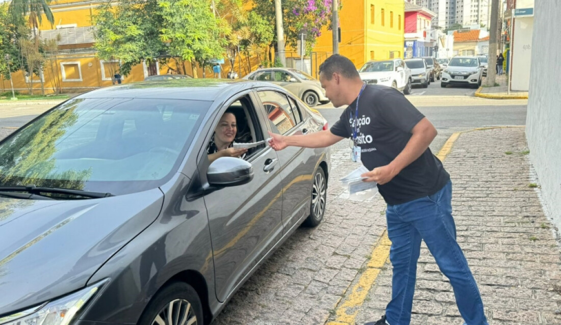 Primeira semana da Operação Volta às Aulas atende 1.000 pessoas em Mogi