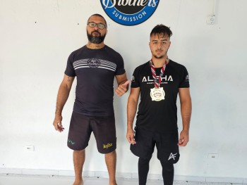 Jovem atleta de Poá conquista título mundial de Jiu-Jitsu sem quimono