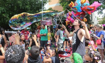 Confira a agenda dos blocos de rua deste domingo: