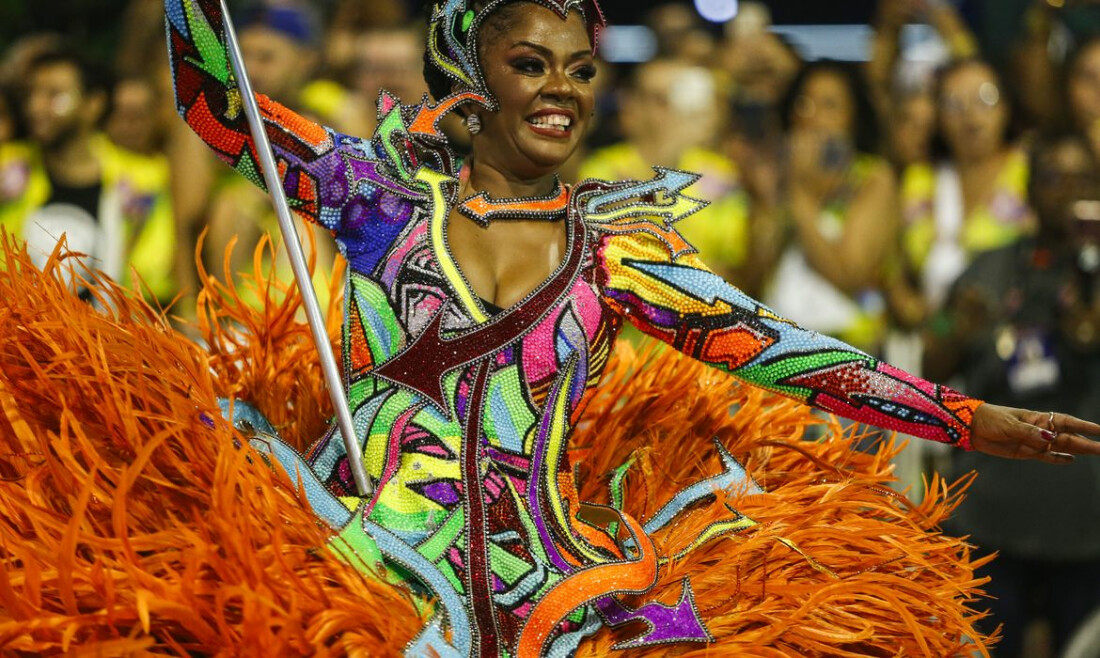 Veja as principais imagens da noite: