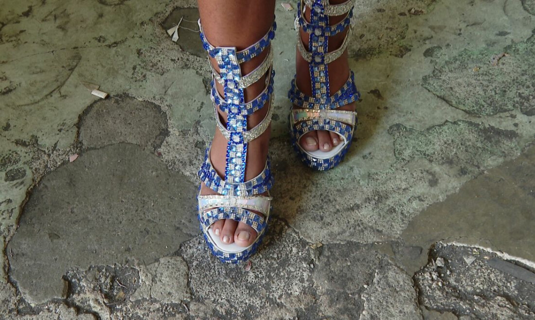 Entre cortes e costuras