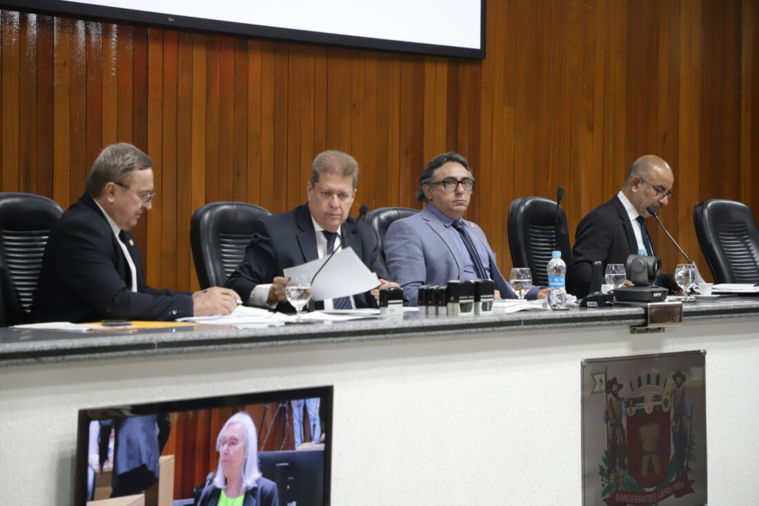 Câmara aprova contas do ex-prefeito Marcus Melo    