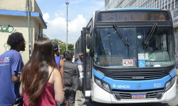 Omissão constitucional