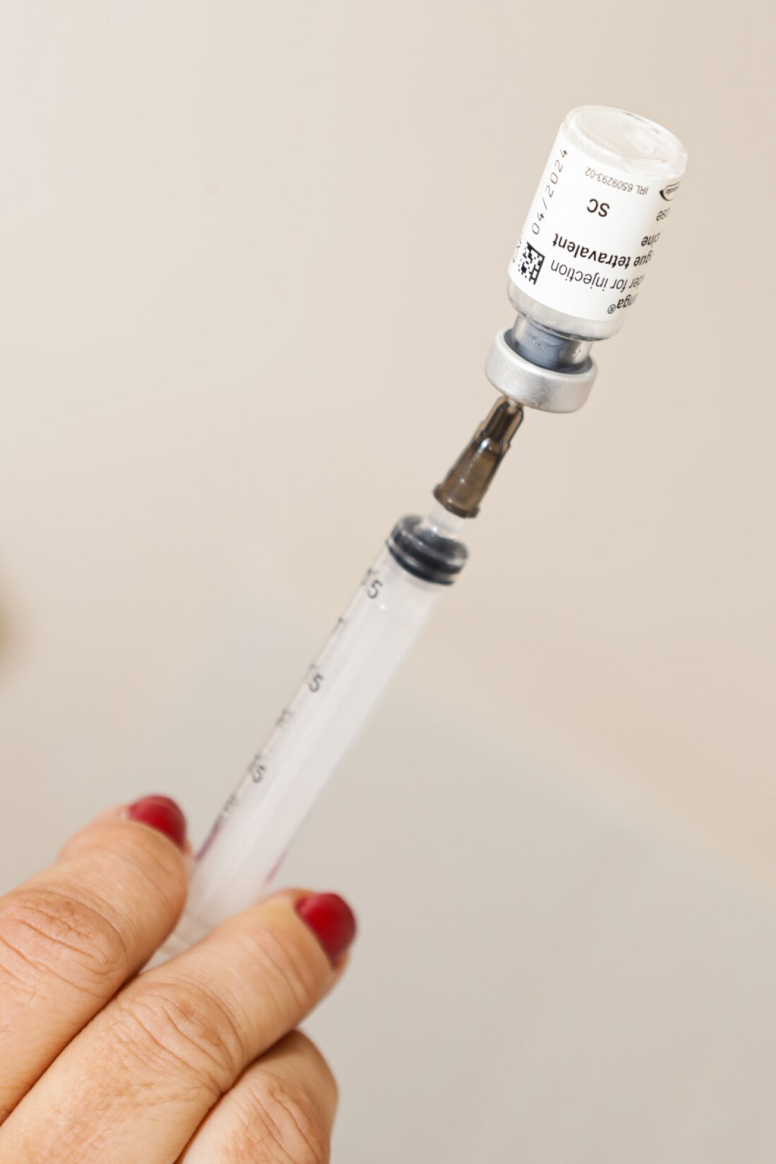 Crianças de 10 a 14 anos poderão ser vacinadas contra a dengue em Arujá 