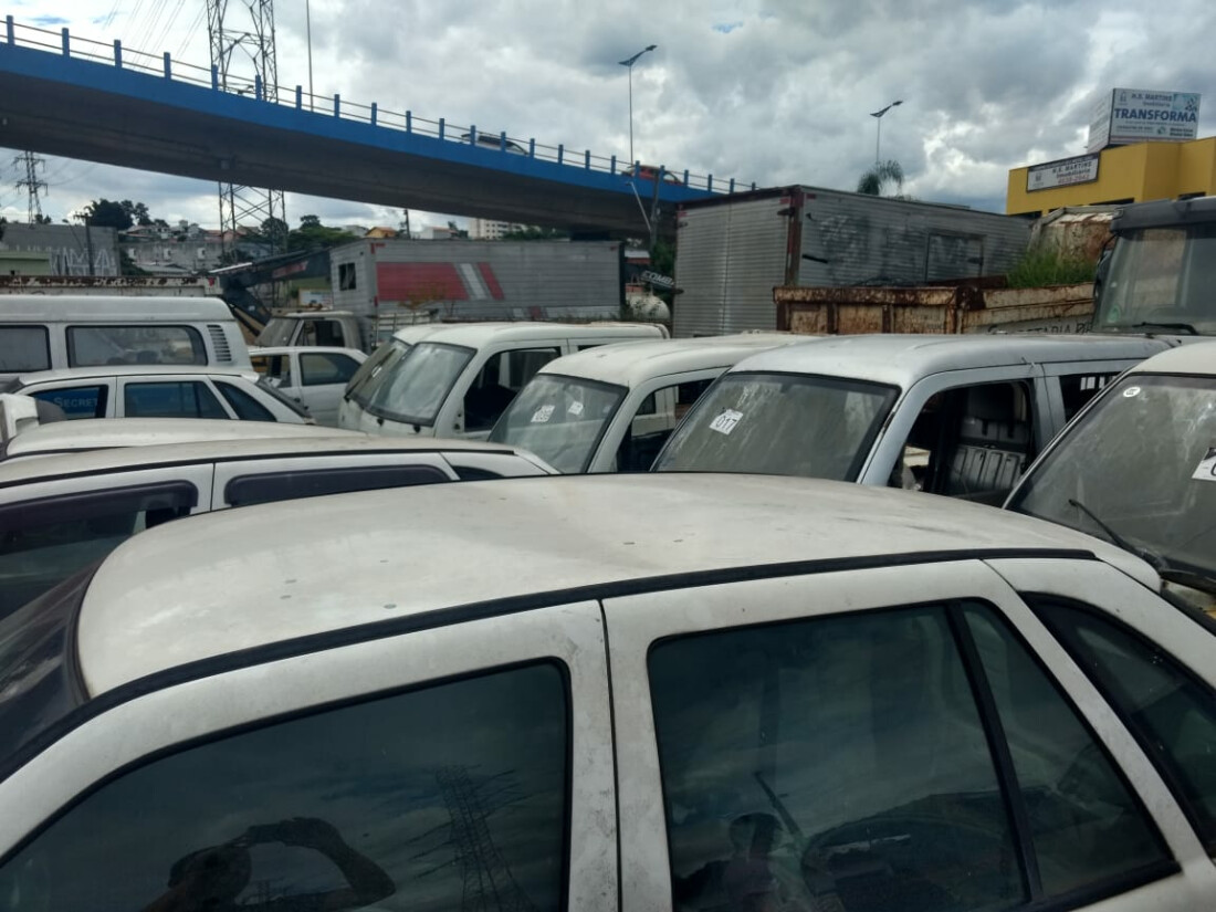 Prefeitura de Poá realiza leilão de veículos e bens inservíveis