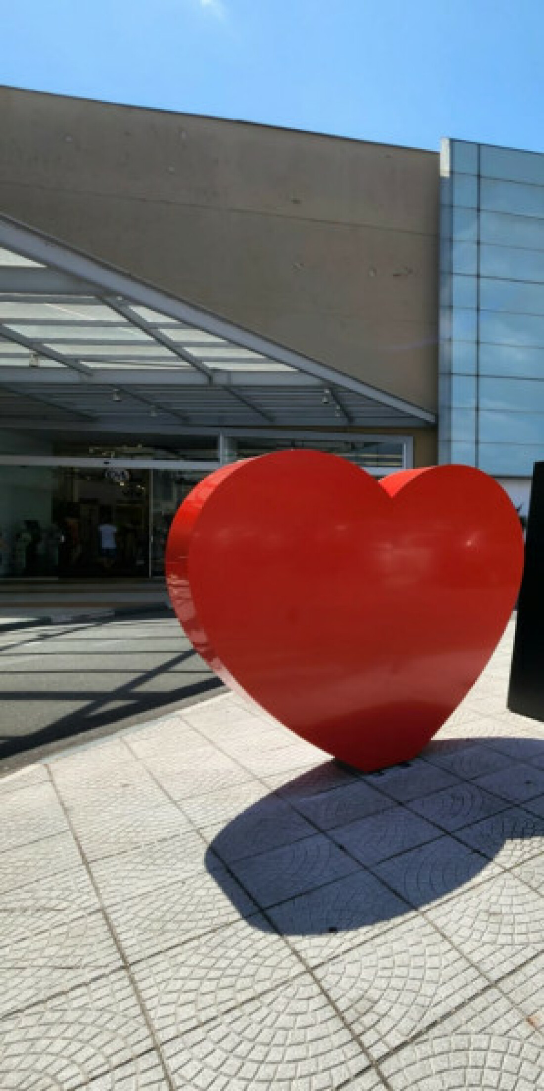 Mogi Shopping oferece vagas na área de vendas