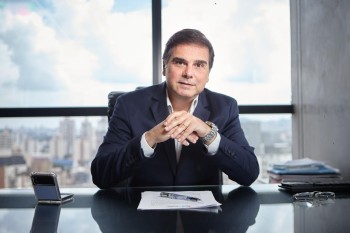 Hotéis, bares e restaurantes criam mais empregos do que a Indústria em 2023
