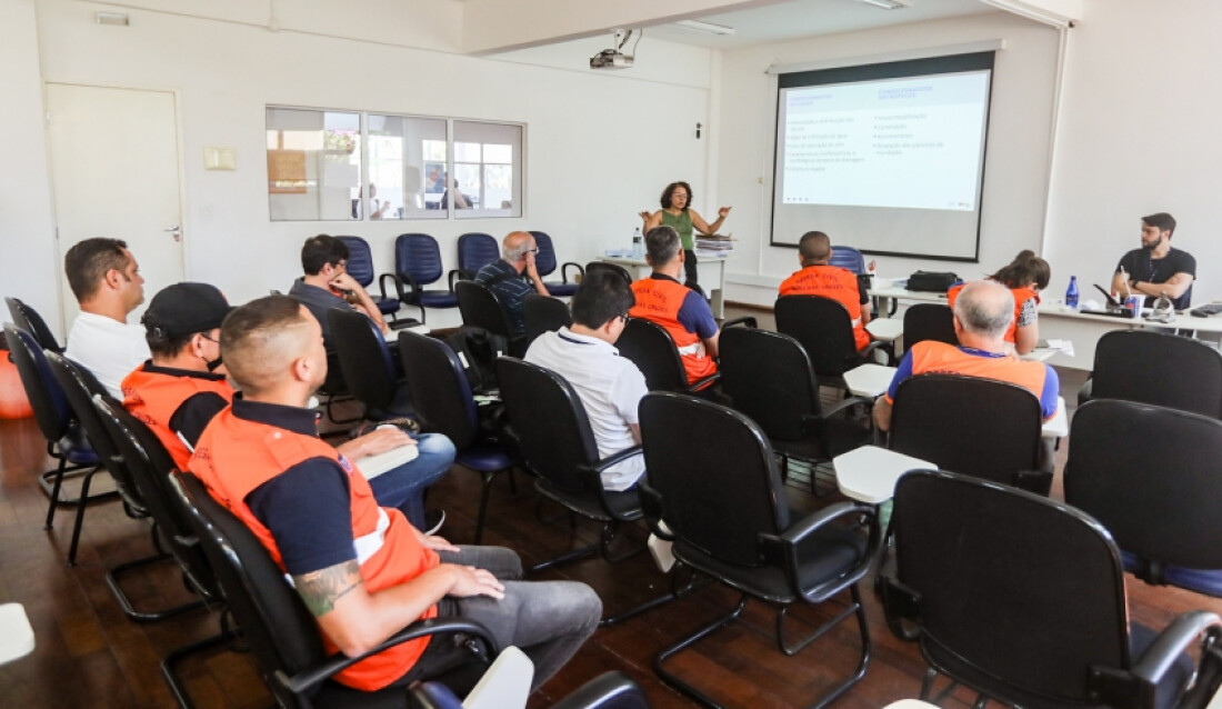 Integrantes da Operação Verão de Mogi participam de treinamento do IPT 