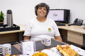 Pintora conta sobre sua trajetória de cerca de 20 anos na profissão 