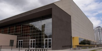 Ginásio poliesportivo na Nova Mogilar é inaugurado