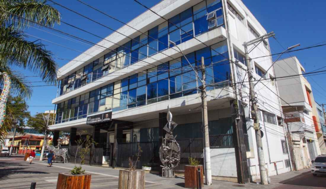 Biblioteca retoma funcionamento no Centro Cultural de Mogi a partir de abril