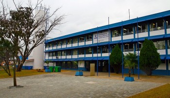 Coordenadora sofre racismo em escola da Vila Lavínia  