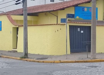 GAPC recebe doações para promover o bazar "Suplementos em Cabides" 