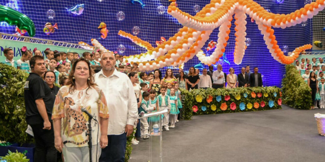 Guararema conclui formatura de 439 alunos da Pré-Escola