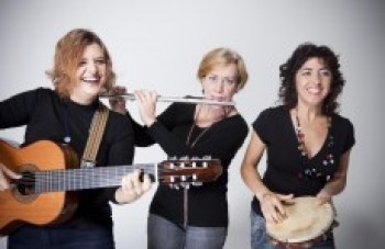 Trio Que Chora contagia o Sesi Mogi das Cruzes com clássicos musicais
