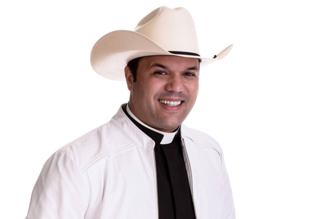 Suspeito de liderar quadrilha que invadiu casa do Padre Sertanejo é preso