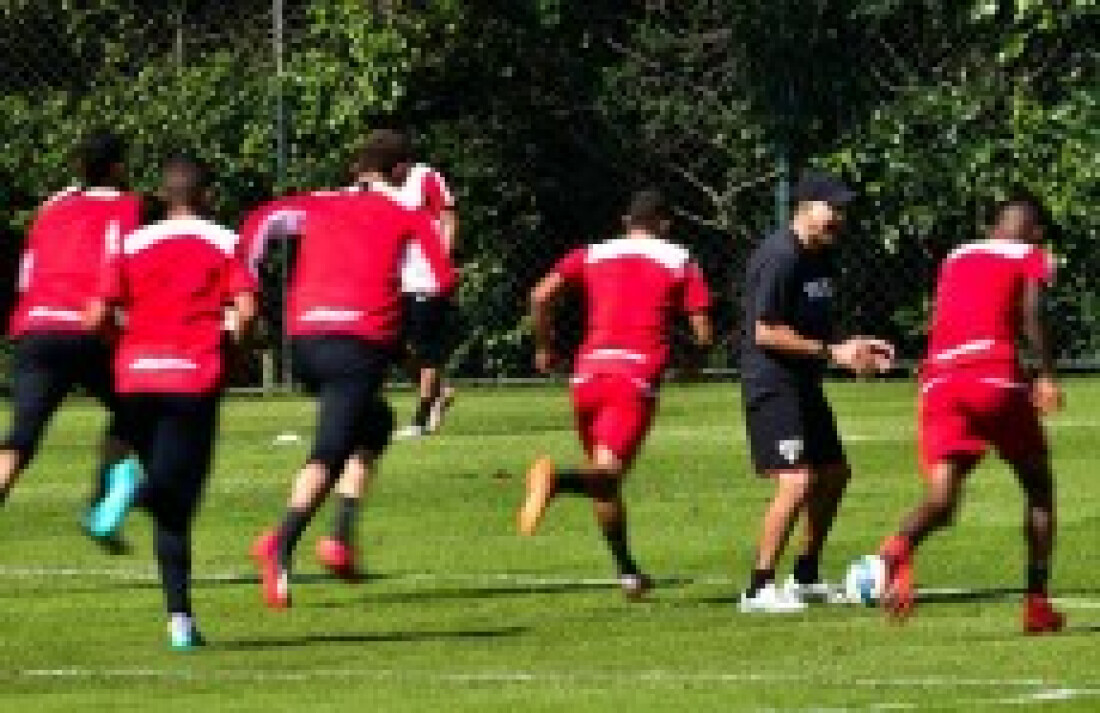 Com força máxima, São Paulo recebe o Vasco no Morumbi