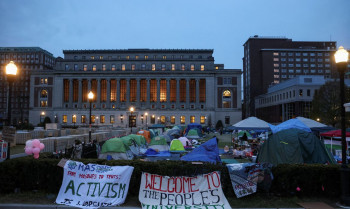 Protestos contra Israel crescem em faculdades dos Estados Unidos