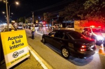 Blitz flagra motoristas embriagados em Mogi