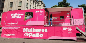 Guararema recebe Carreta da Mamografia "Mulheres de Peito"