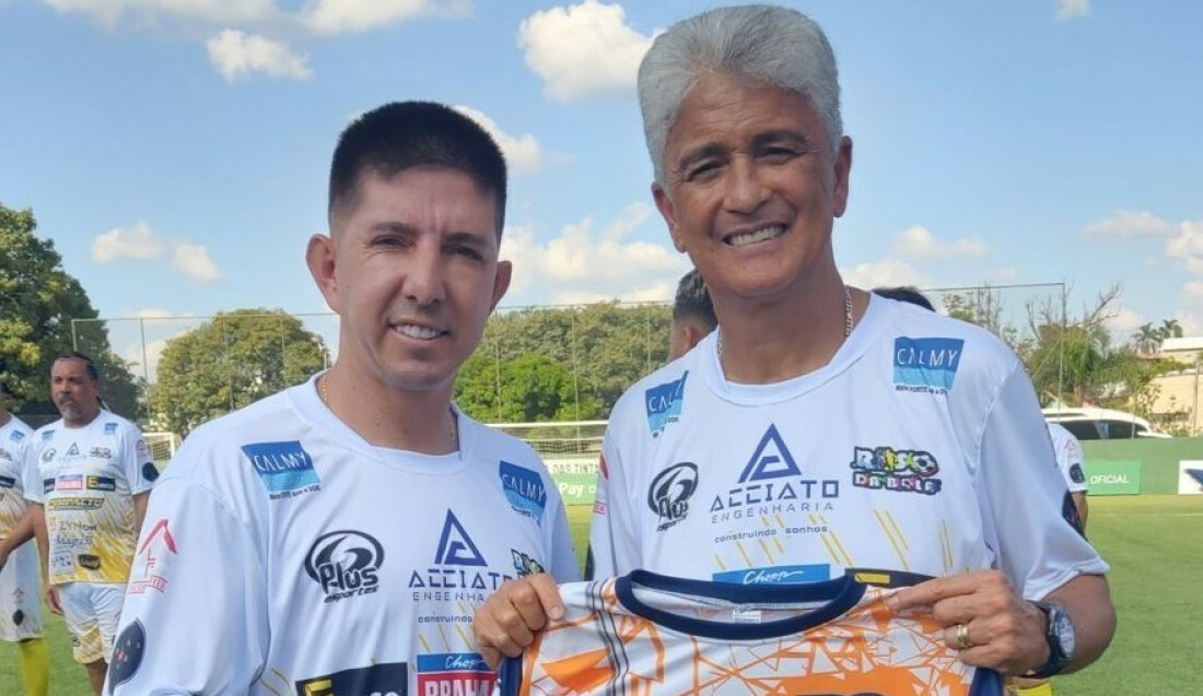 Rogerinho R9 participa de evento com o tetracampeão Bebeto 