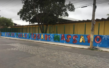 Estado suspende fechamento de salas, mas não descarta medida em breve