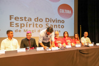 Prefeitura de Mogi concede autorização para a Festa do Divino e recebe Subimpério