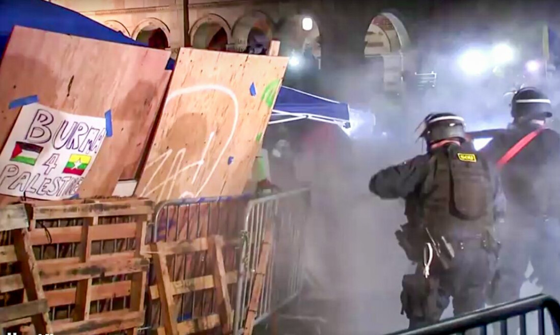 Polícia retira manifestantes de universidade em Los Angeles