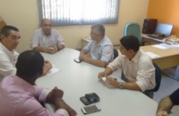 Suzano auxilia Guarujá sobre GCM