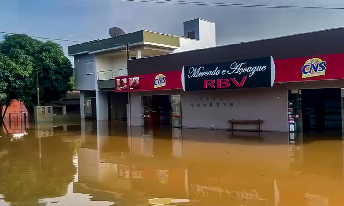 Cheia do Rio Uruguai alaga municípios do noroeste do Rio Grande do Sul