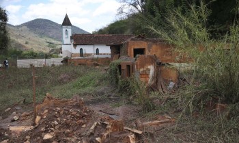 AGU quer que mineradoras paguem R$ 79 bilhões a Mariana, em 15 dias