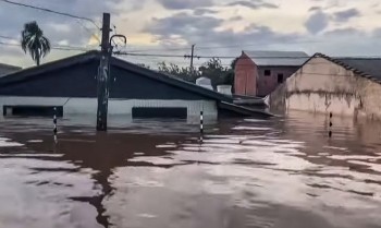 Situação em abrigos públicos do RS preocupa autoridades