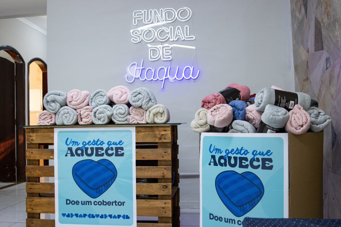 Fundo Social de Itaquá lança campanha 'Um gesto que aquece - doe um cobertor'