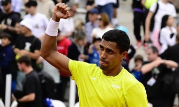 Monteiro bate sérvio e vai pela 1ª vez às oitavas de um Masters Mil