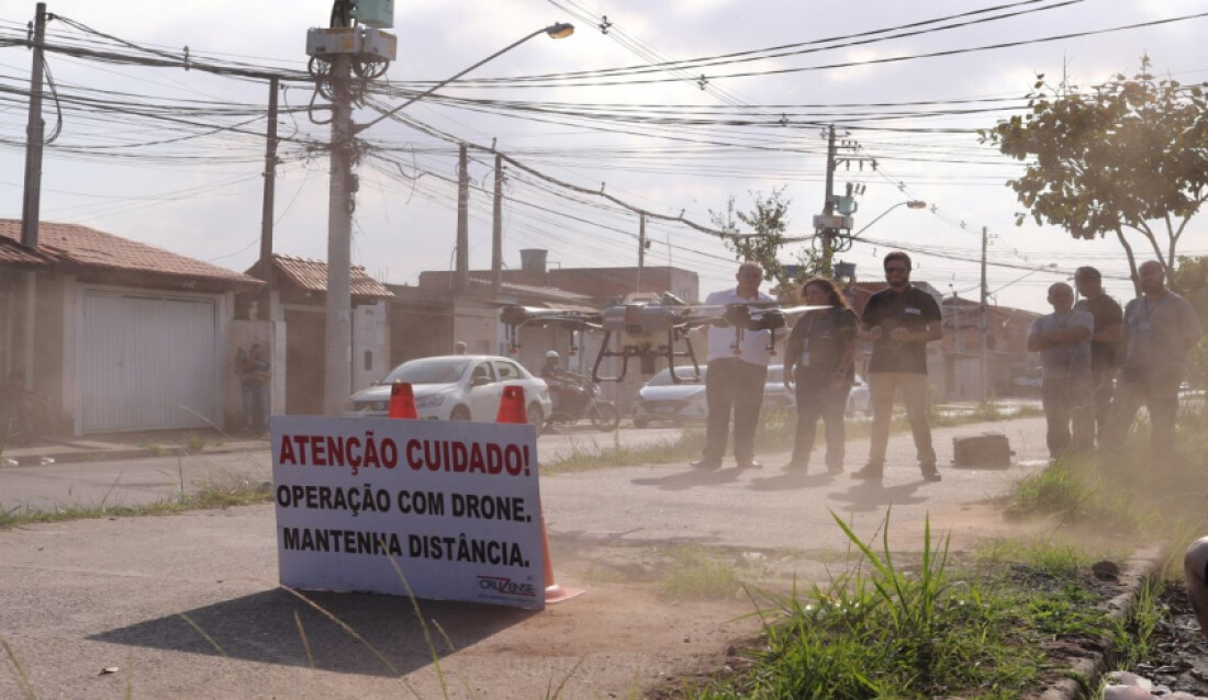 Prefeitura de Mogi testa uso de drones para aplicação de larvicida contra a dengue