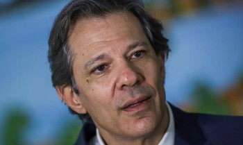 Governo suspende parcelas e perdoa juros da dívida do RS por 36 meses