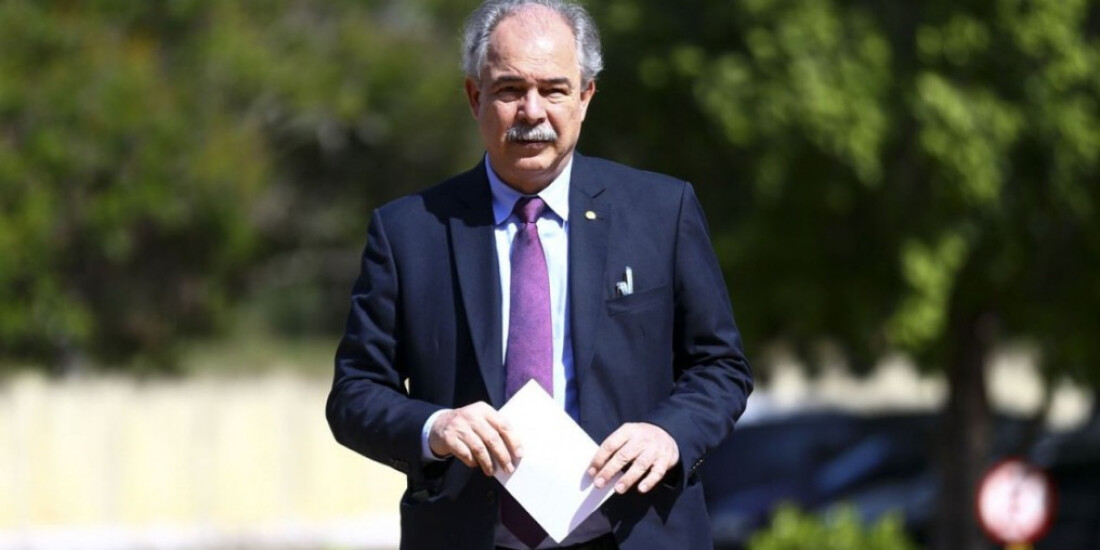 Brasil tem dívida de R$ 5 bi com órgãos internacionais, diz transição