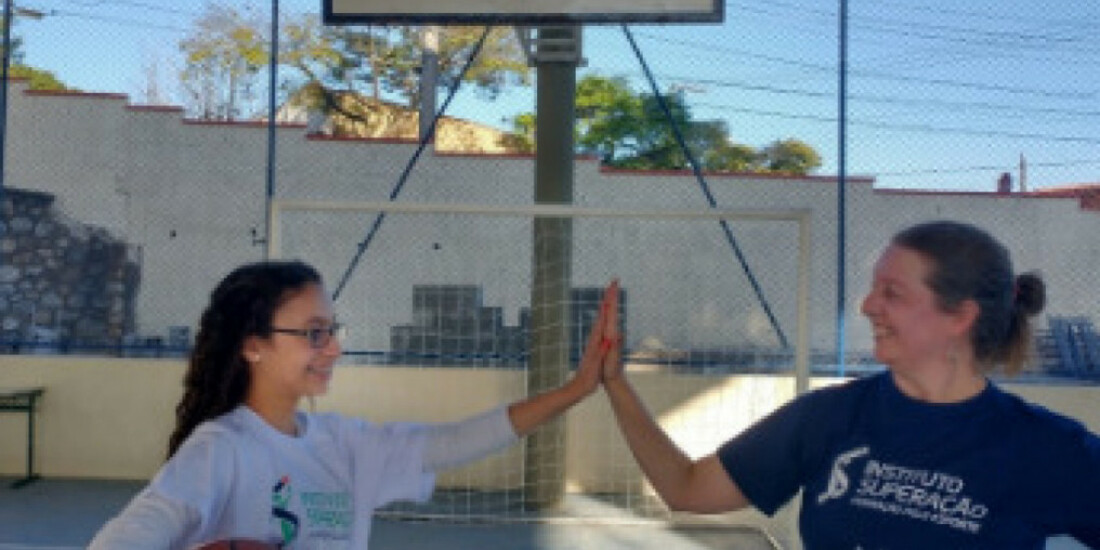 Formação pelo Esporte realiza Super Festival em escola pública de Mogi
