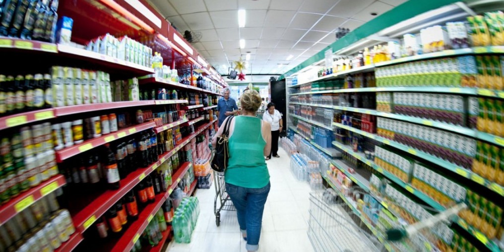Custo da cesta básica aumenta em 12 capitais pesquisadas pelo Dieese