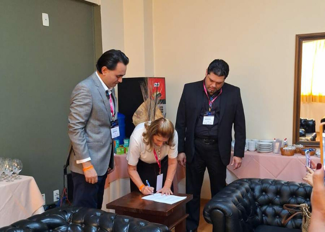 Associação Comercial firma convênio para implantar polo da Faculdade do Comércio