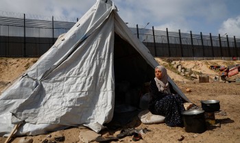 Com fronteira fechada, distribuição de ajuda para Rafah está suspensa