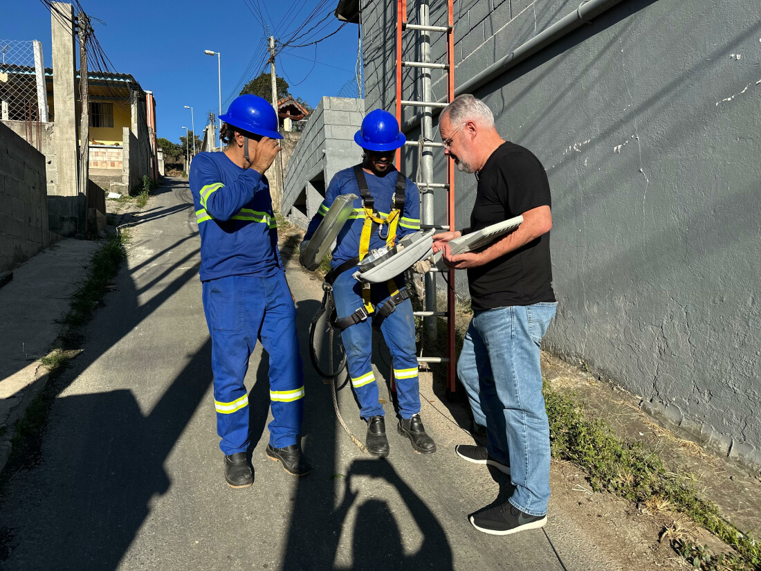 Em nova fase, Programa Ilumina Guararema troca cerca de três mil lâmpadas de LED