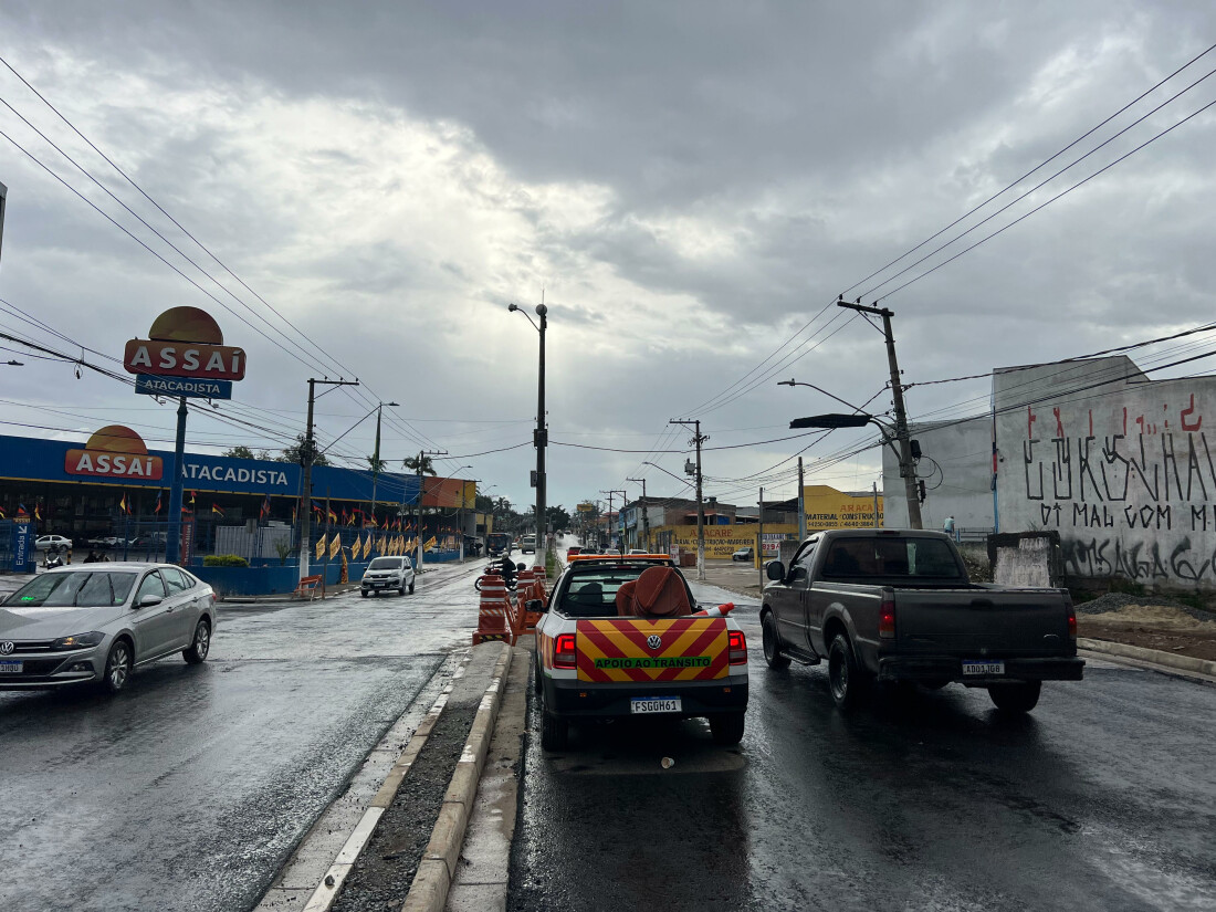 Prefeitura de Poá libera trânsito na pista da SP-66