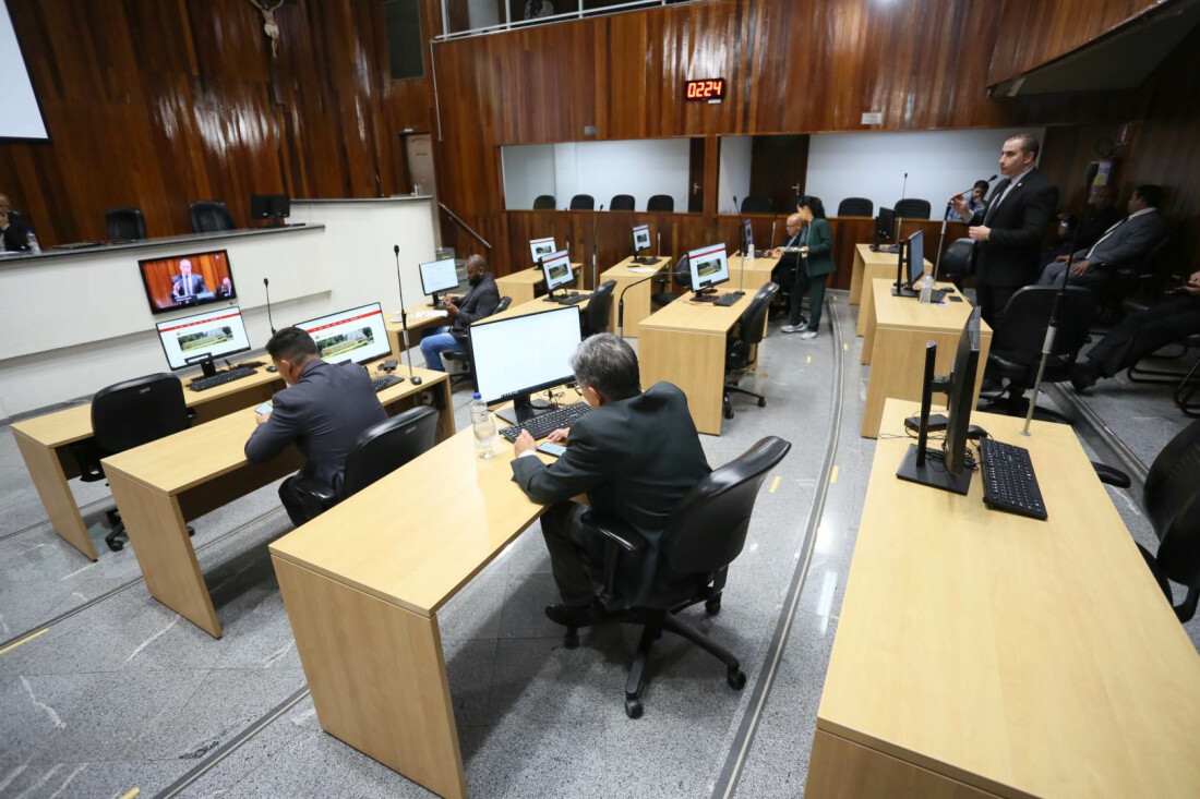 Vereadores voltam a cobrar fim da ‘baldeação’ para passageiros de Mogi